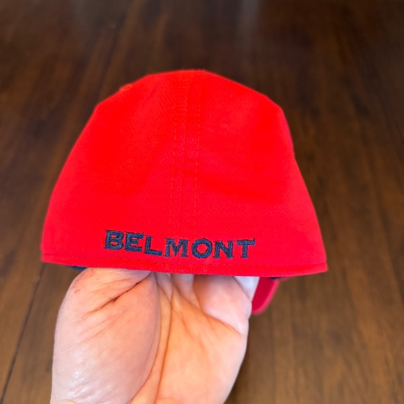 Belmont Bruins Under Armour Red Stretch Fit Cap, Size L/XL - Picture 3 of 6